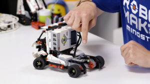 lego-robotics-charvik